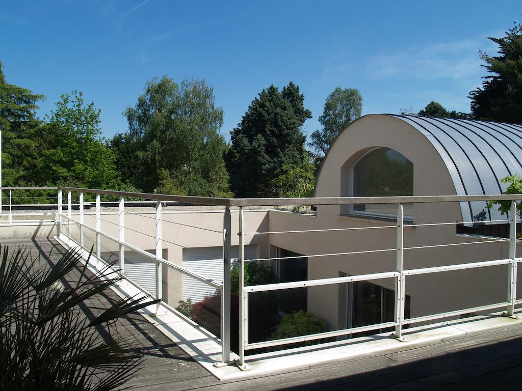 Les Deux Chenes Acomodação com café da manhã La Chapelle-Sur-Erdre Exterior foto